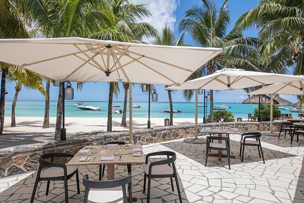 Paradis Beachcomber Golf Resort & Spa