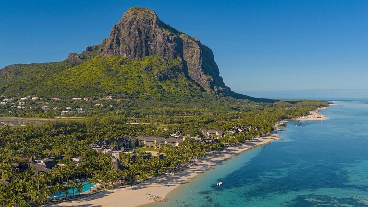 Paradis Beachcomber Golf Resort & Spa