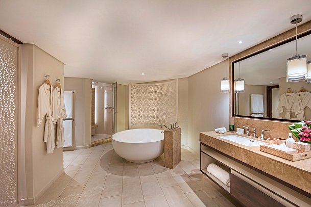 Royal Palm Beachcomber Luxury - Palm Suite (Zimmercodierung WB4)