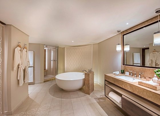 Royal Palm Beachcomber Luxury - Palm Suite (Zimmercodierung WB4)