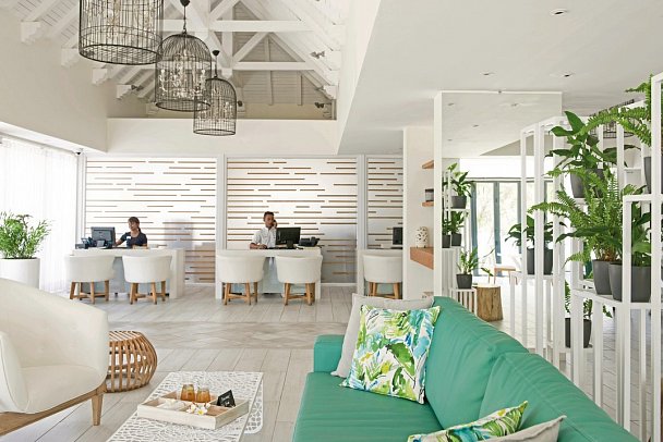 Radisson Blu Azuri Resort & Spa