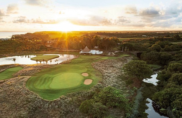 Radisson Blu Azuri Resort & Spa