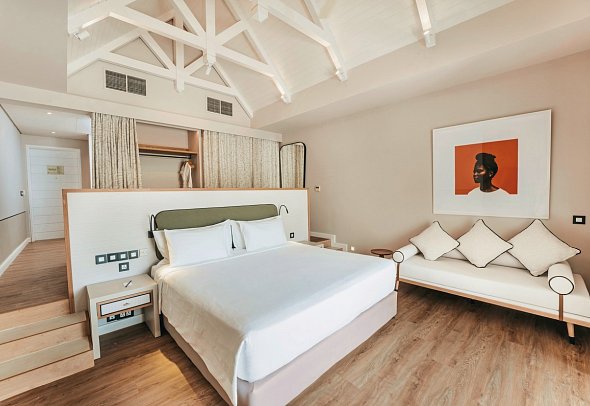 Radisson Blu Azuri Resort & Spa - Wohnbeispiel Beachfront Junior Suite with Pool (Zimmercodierungen JB1, JB8 & JH1)