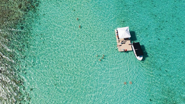 Radisson Blu Azuri Resort & Spa