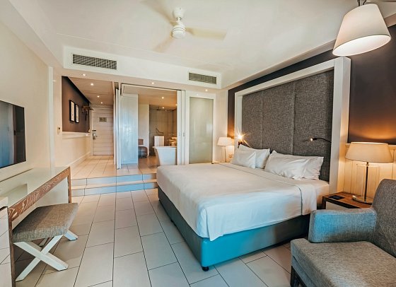 Radisson Blu Azuri Resort & Spa - Wohnbeispiel Premium Ocean (Zimmercodierungen UMM, UB8 & UHM)