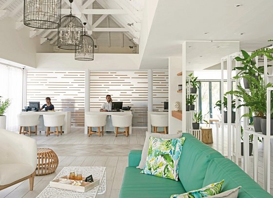 Radisson Blu Azuri Resort & Spa