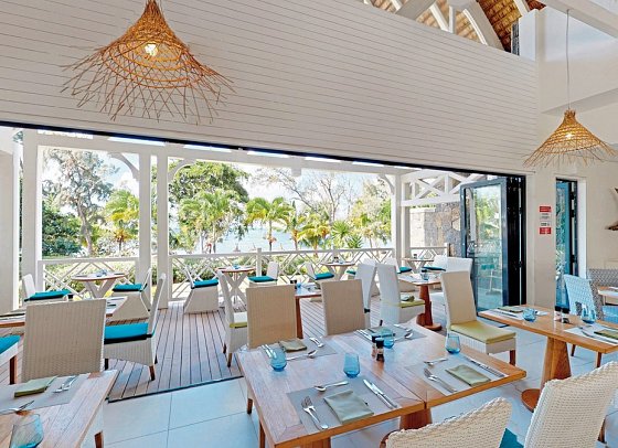 Radisson Blu Azuri Resort & Spa