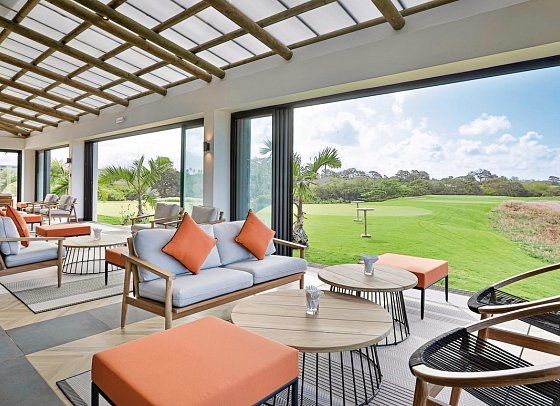 Radisson Blu Azuri Resort & Spa