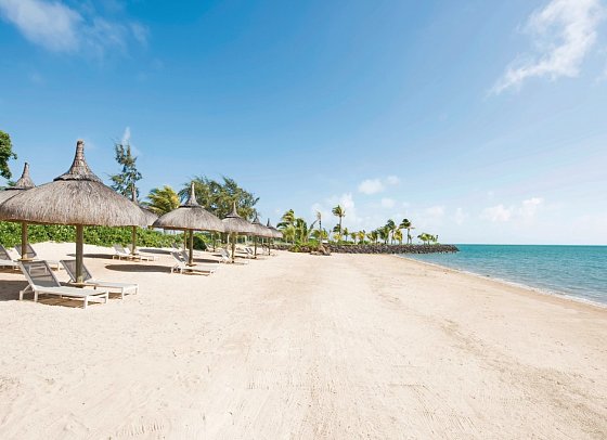 Radisson Blu Azuri Resort & Spa