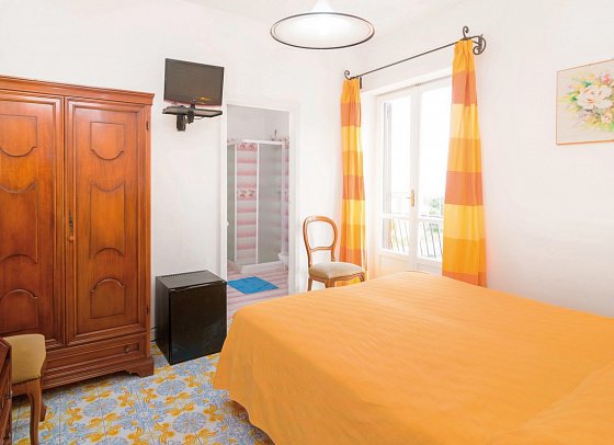 Terme Principe - Wohnbeispiel Doppelzimmer mit Balkon (Zimmercodierung DG2)