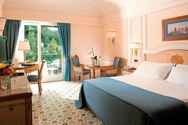 Grand Hotel Capodimonte - Wohnbeispiel Doppelzimmer (Zimmercodierung DB1)