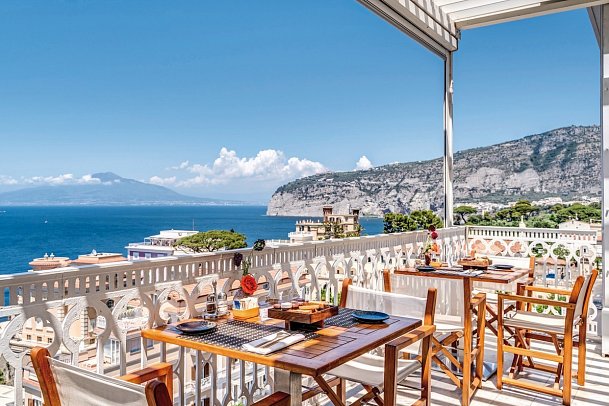 Hotel Mediterraneo Sorrento