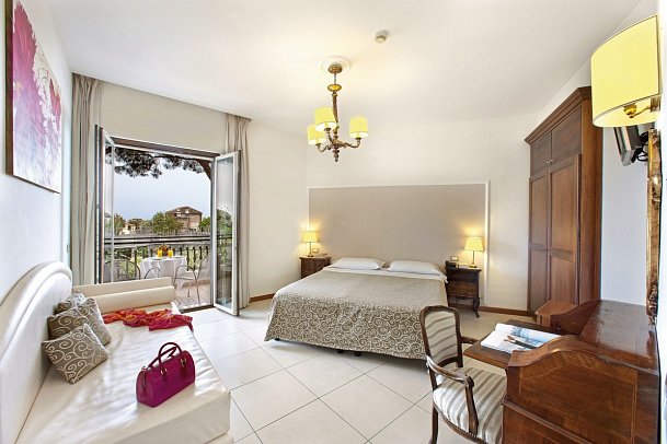 Alpha - Wohnbeispiel Doppelzimmer mit Panoramablick (Zimmercodierung DB2)