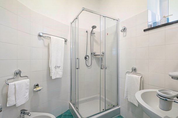 Le Axidie - Bad Doppelzimmer (Zimmercodierung DB1)