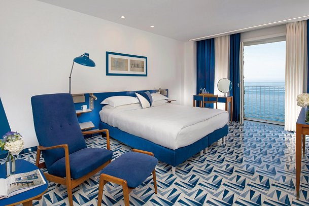 Parco dei Principi - Wohnbeispiel Doppelzimmer Superior Meerblick (Zimmercodierung DSM)