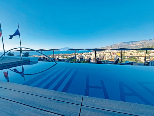 Hilton Sorrento Palace