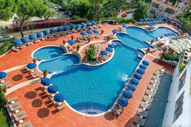 Hilton Sorrento Palace