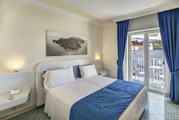 Grand Hotel Riviera - Wohnbeispiel Doppelzimmer Gartenblick (Zimmercodierung D1G)