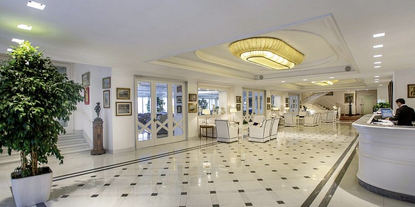 Grand Hotel Riviera - Eingangsbereich/Rezeption