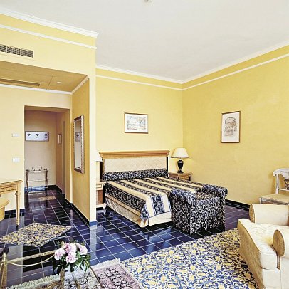 Imperial Tramontano - Wohnbeispiel Juniorsuite Meerblick (Zimmercodierung J1M)