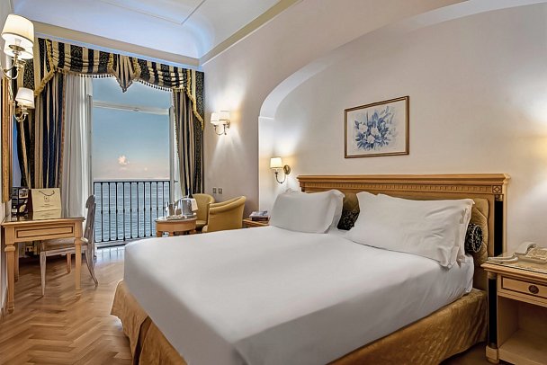 Imperial Tramontano - Wohnbeispiel Doppelzimmer Superior Meerblick (Zimmercodierung DSM)