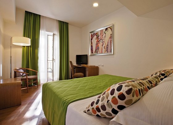 Plaza Sorrento - Wohnbeispiel Doppelzimmer Classic (Zimmercodierung DB1)