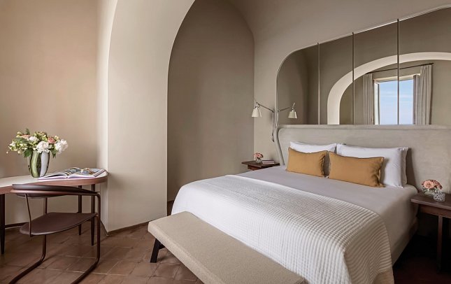 Anantara Convento di Amalfi Grand Hotel - Wohnbeispiel Juniorsuite Meerblick (Zimmercodierung J1M)