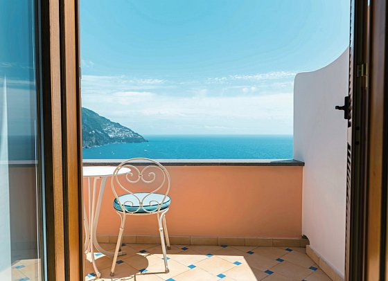 Conca d'Oro - Beispiel Balkon Doppelzimmer Deluxe Meerblick (Zimmercodierung DDM)