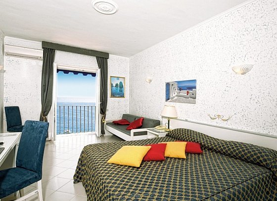 Weber Ambassador - Wohnbeispiel Doppelzimmer Superior Meerblick (Zimmercodierung DSM)