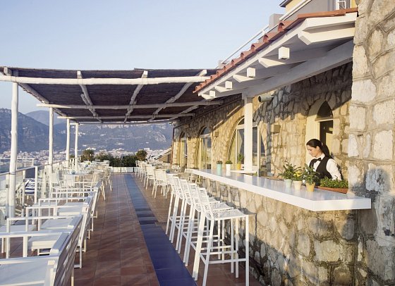 Art Hotel Gran Paradiso - Poolbar