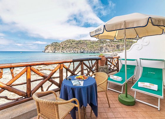 Hotel Terme Tritone - Wohnbeispiel Doppelzimmer Superior Meerblick (Zimmercodierung DSM)