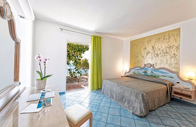 San Giorgio Terme - Wohnbeispiel Doppelzimmer Meerblick (Zimmercodierung D1M)