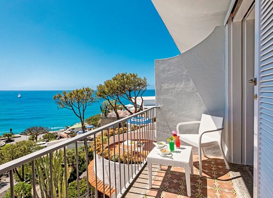 San Giorgio Terme - Beispiel Balkon Doppelzimmer Meerblick (Zimmercodierung D1M)