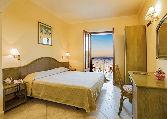 Belvedere - Wohnbeispiel Doppelzimmer Meerblick (Zimmercodierung D1M)