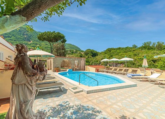 Terme La Pergola & Villa Flavio