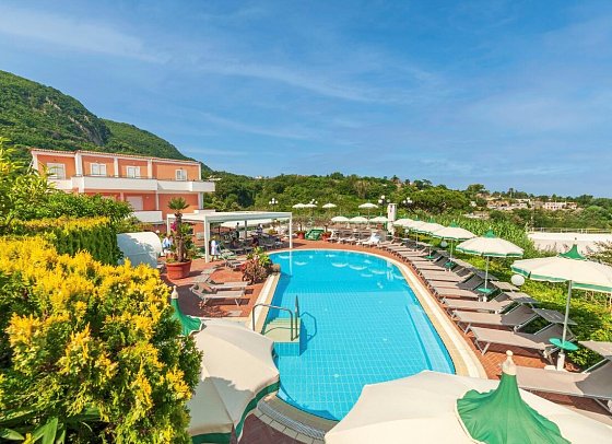 Terme La Pergola & Villa Flavio