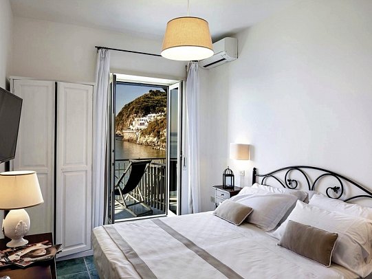 Apollon Club - Wohnbeispiel Doppelzimmer Superior Meerblick (Zimmercodierung DSM)