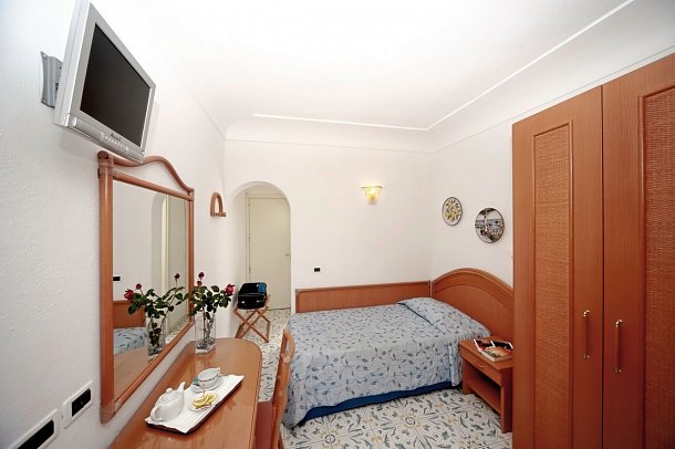 Park Hotel Terme Mediterraneo - Wohnbeispiel Einzelzimmer Standard (Zimmercodierung EG1)