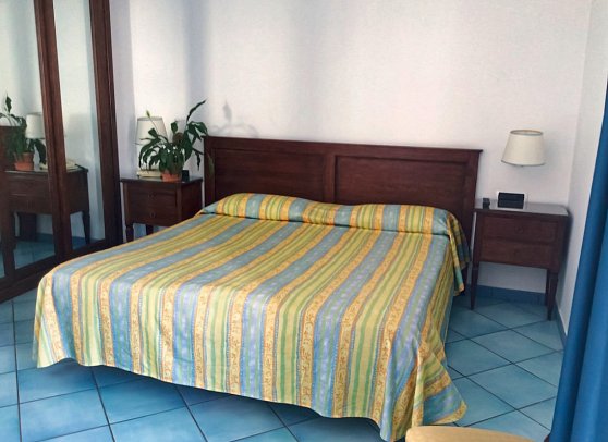 Villa Ciccio - Wohnbeispiel Doppelzimmer Superior (Zimmercodierung DS1)