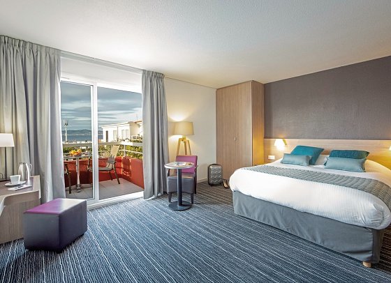 Best Western Plus Hôtel La Marina - Wohnbeispiel Juniorsuite (Zimmercodierung JB1)