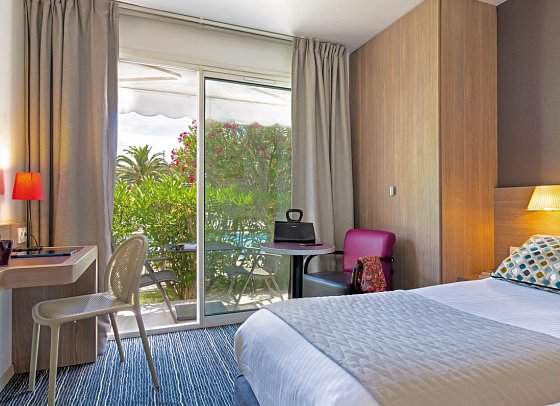 Best Western Plus Hôtel La Marina - Wohnbeispiel Doppelzimmer Superior (Zimmercodierung DS1)