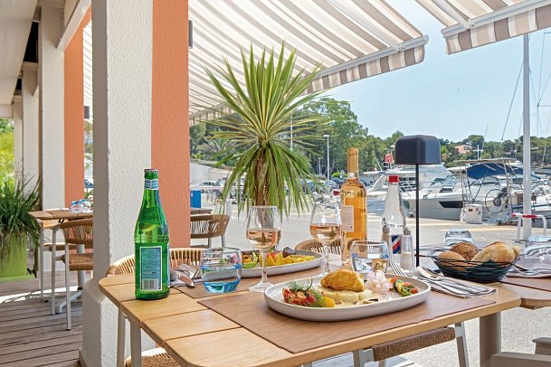 Best Western Plus Hôtel La Marina