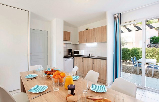 Résidence Odalys Domaine des Eucalyptus - Wohnbeispiel Appartement (Zimmercodierungen CB1 & CB2)