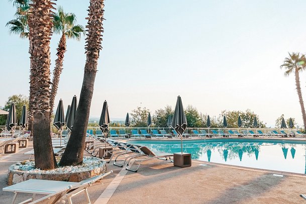 Casa Barbara Antibes Resort