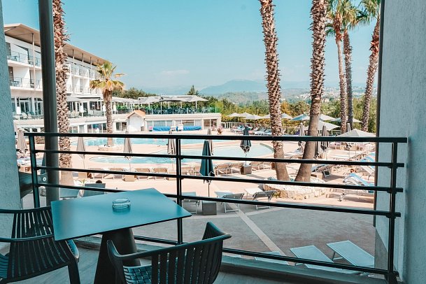 Casa Barbara Antibes Resort