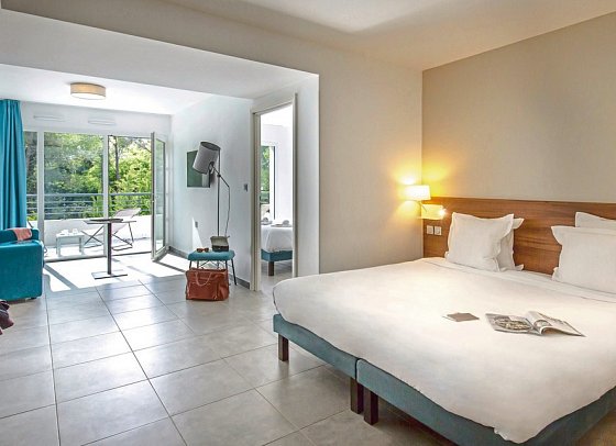 SOWELL HÔTELS La Plage - Wohnbeispiel Juniorsuite (Zimmercodierung JB1)