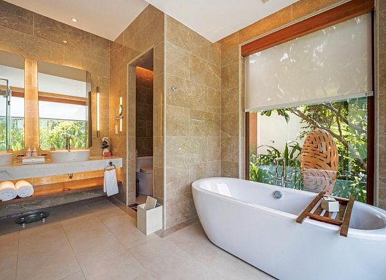 Mövenpick Resort Cam Ranh - Badbeispiel Pool Villa (Zimmercodierungen VB5, VI5 & VBR)