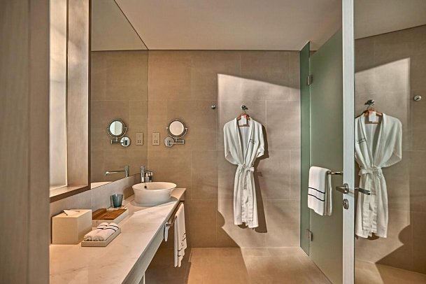 Meliá Aurea Nha Trang - Wohnbeispiel Premium Ocean View (Zimmercodierung UMM)