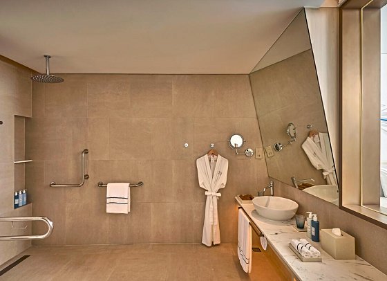 Meliá Aurea Nha Trang - Wohnbeispiel Deluxe (Zimmercodierung UD1)