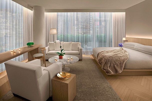 The Times Square EDITION - Balcony Suite